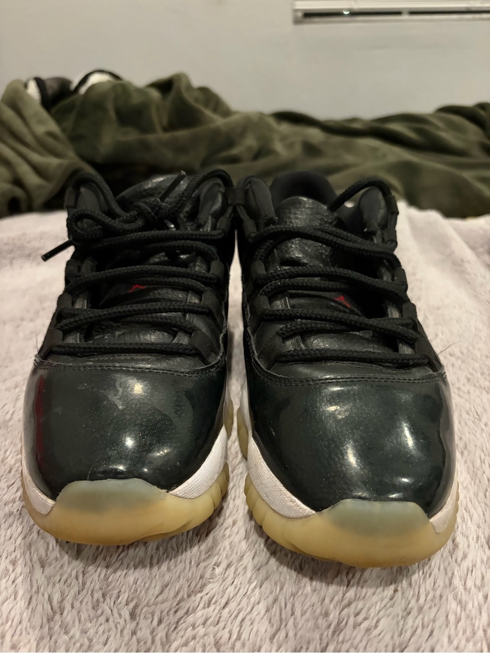 Jordan Men's Black and White Low-Top Sneakers with Gum Sole - Picture 1 of 4